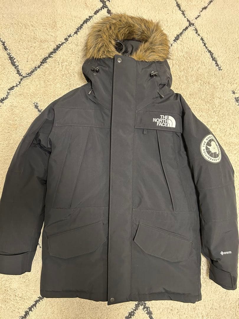 THE NORTH FACE ブラック ダウンジャケット　アンタークティカパーカ