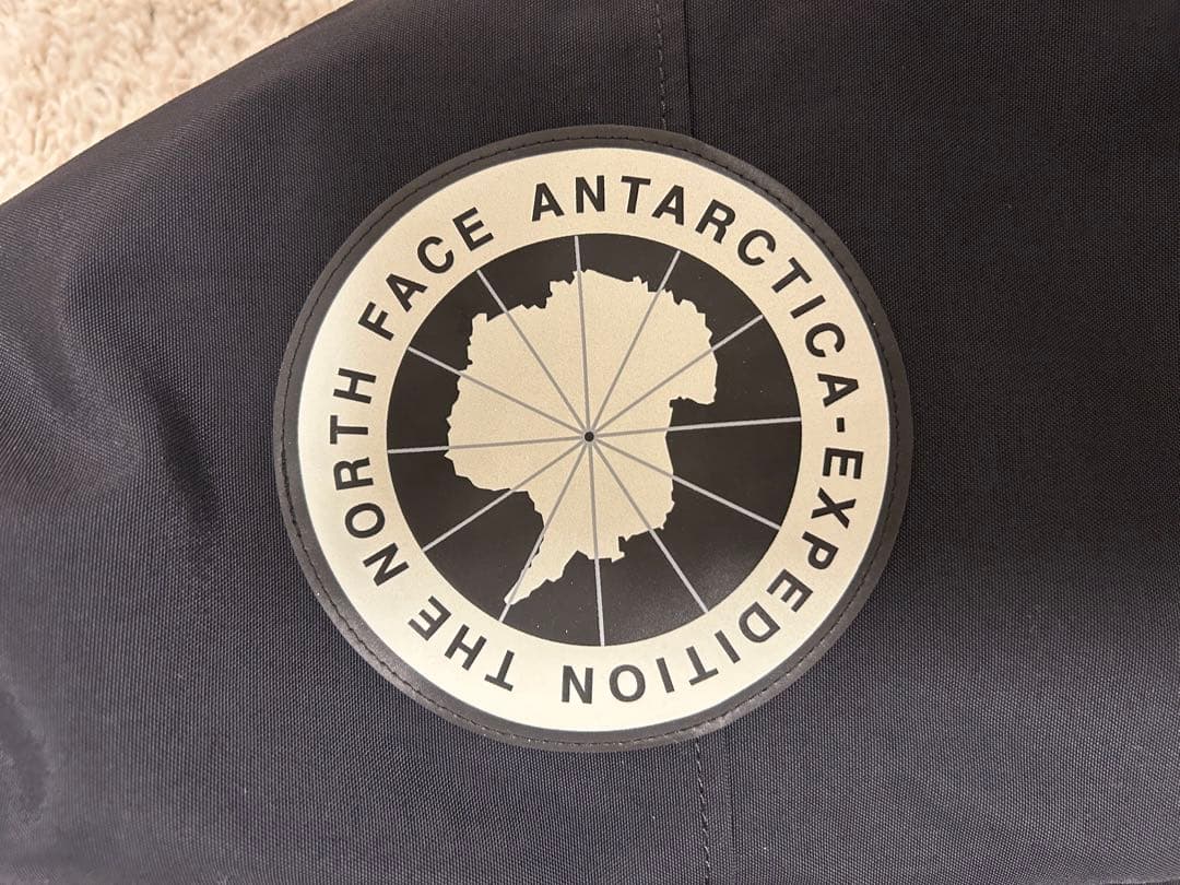 THE NORTH FACE ブラック ダウンジャケット　アンタークティカパーカ