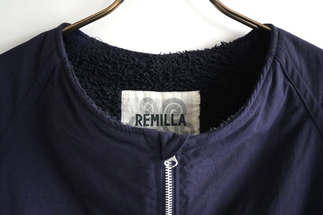 極上品 REMILLA ネイビー ノーカラーフリースボアジャケット　Lサイズ