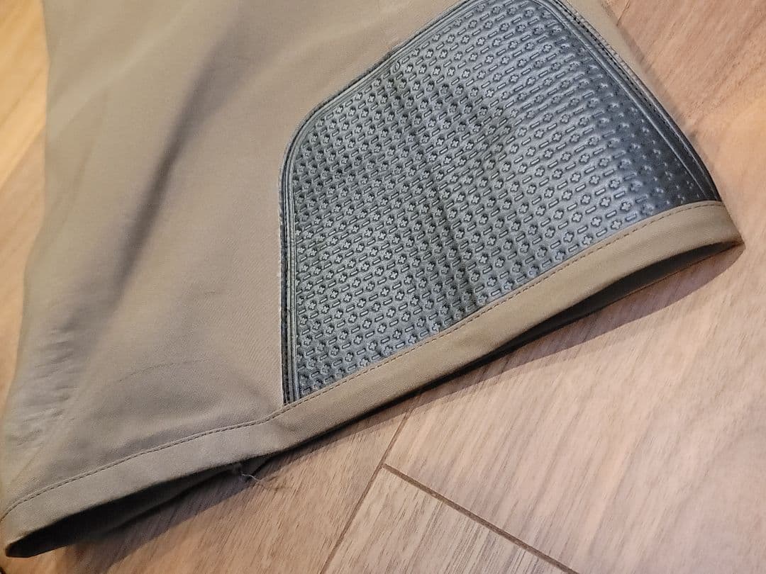 【美品】ONYONE ZONE OUTER Lサイズ 24-25モデル