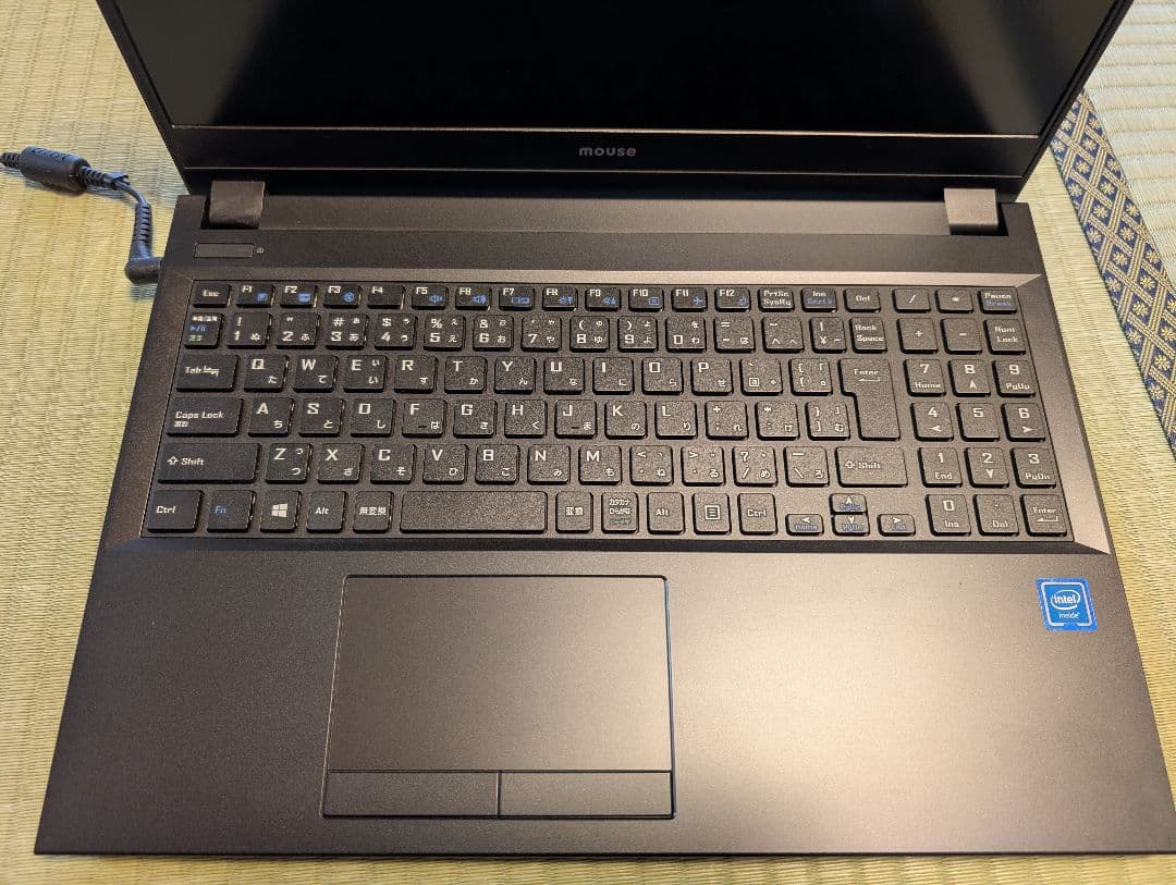 【極美品】mouse ノートPC / メモリ8GB / SSD 256GB