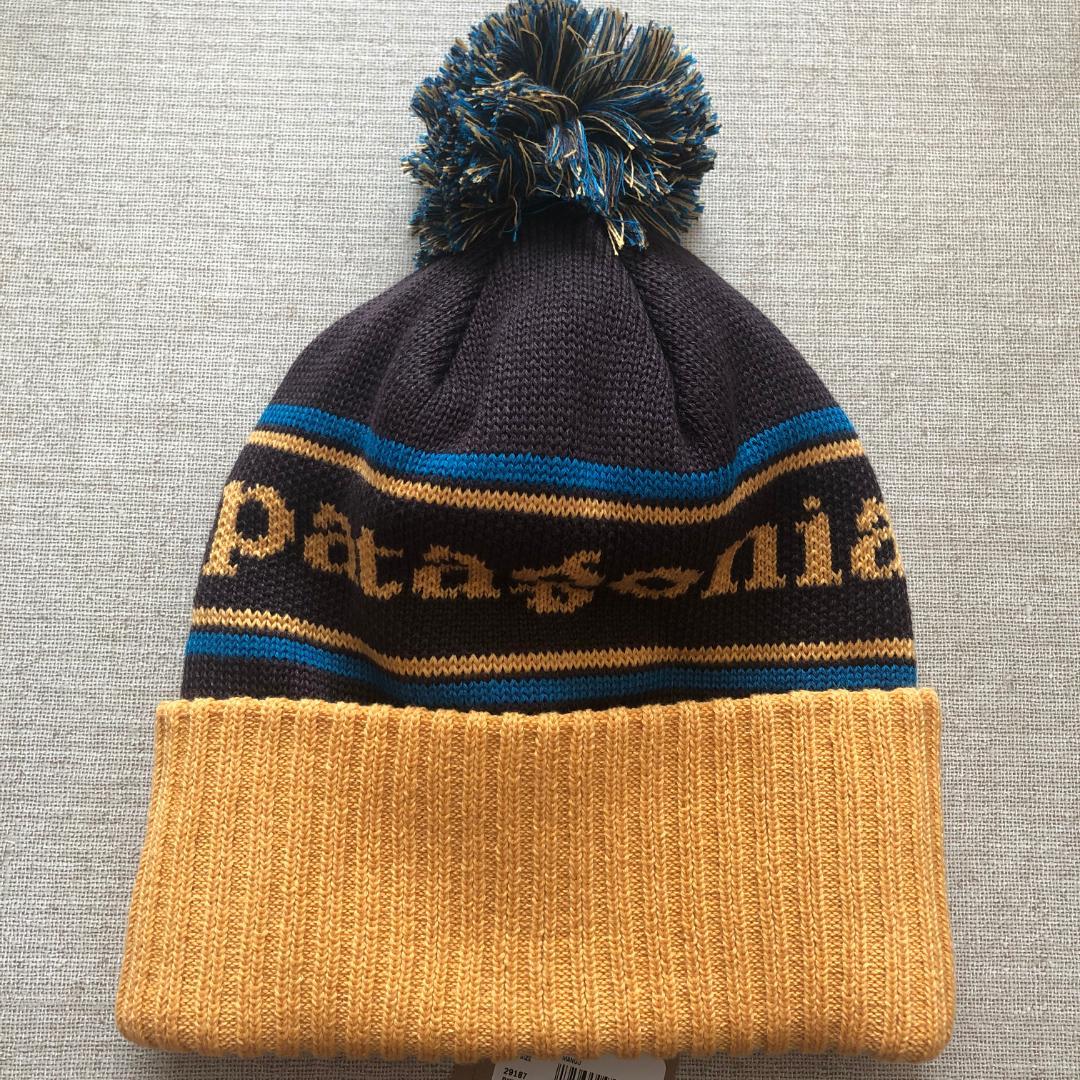 チクチクしない❣️人気柄PKMA・新品‼️パタゴニア パウダー・タウン・ビーニー