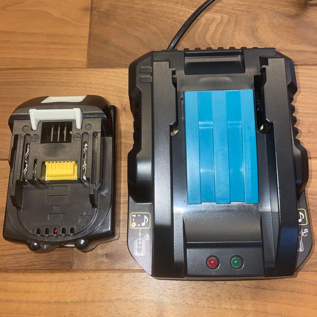 マキタ 18V 充電式 掃除機 CL282FDZCW