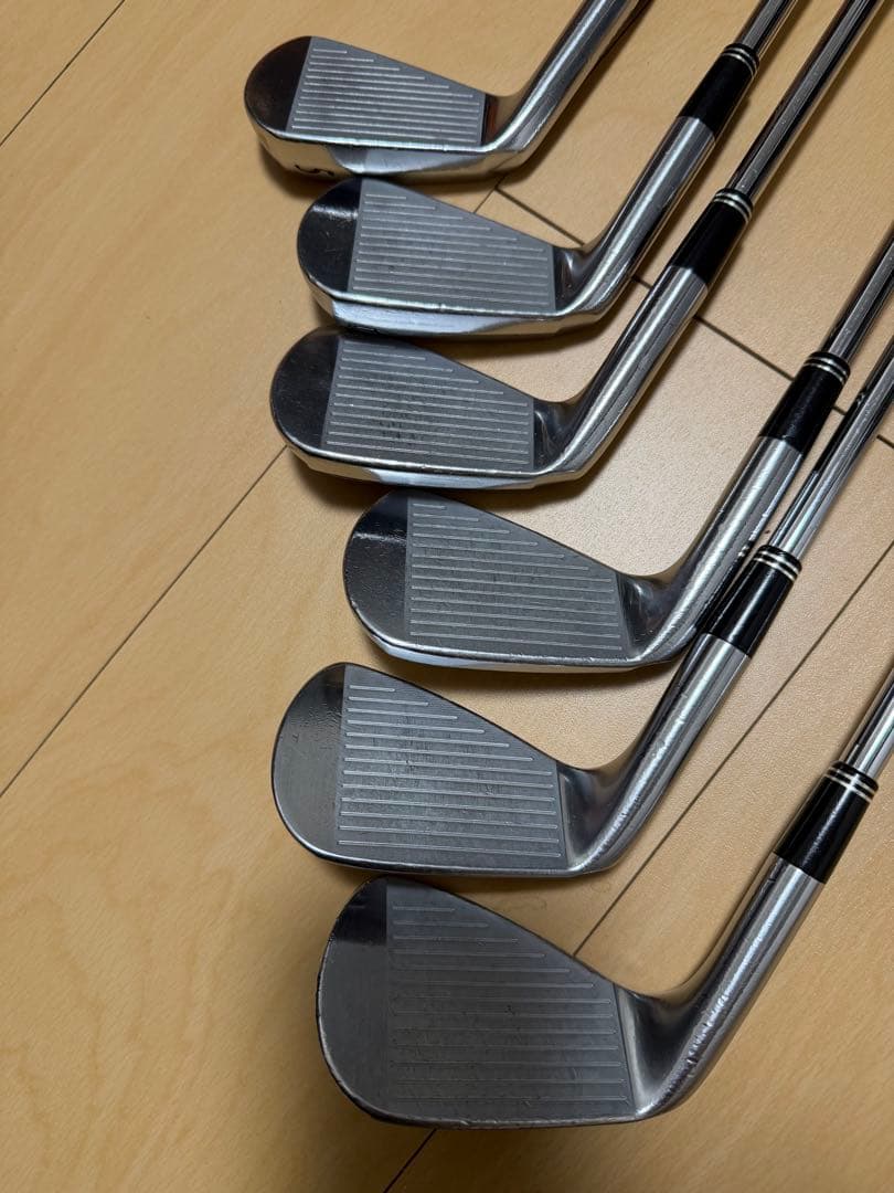 スリクソン　z945 アイアンセット