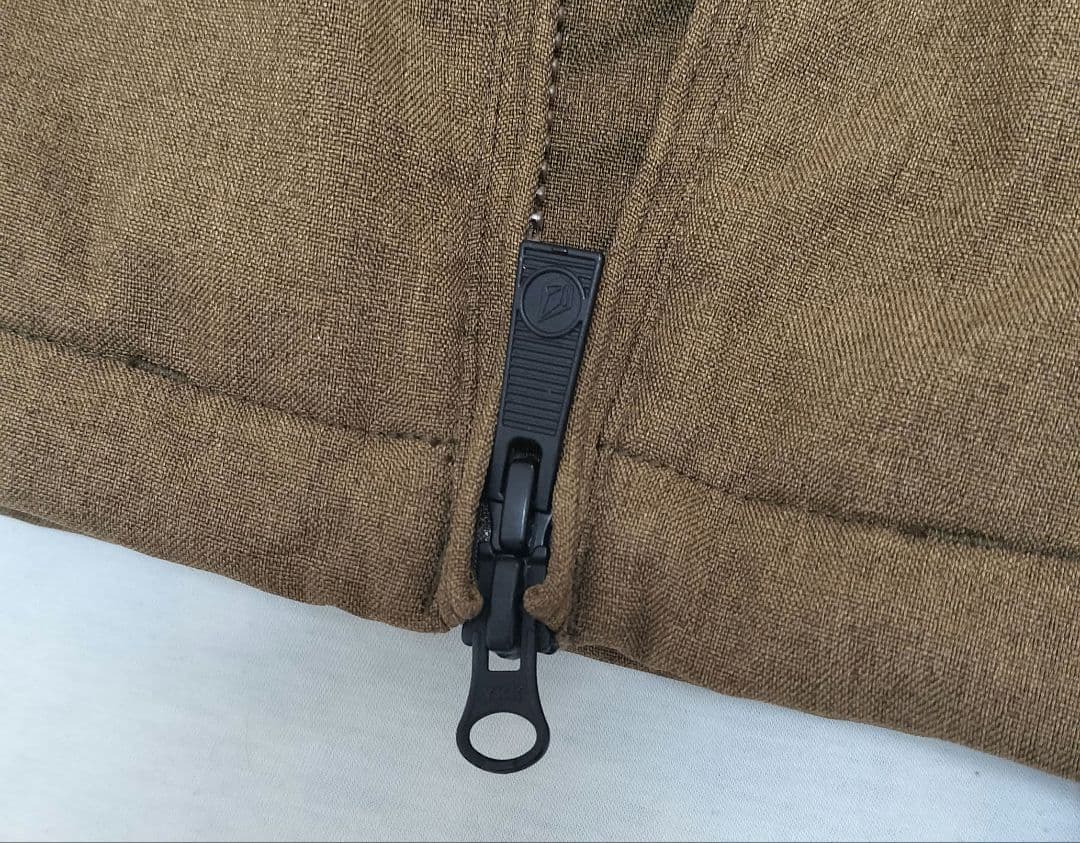 VOLCOM ボルコム 美品スノーボードウェア 上