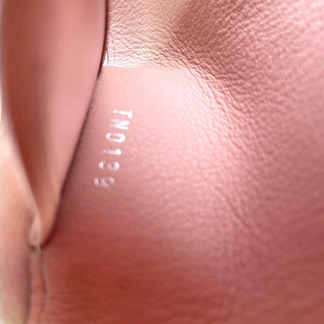 Louis Vuitton ルイヴィトン　キーケース マヒナ4連 ミュルティクレ