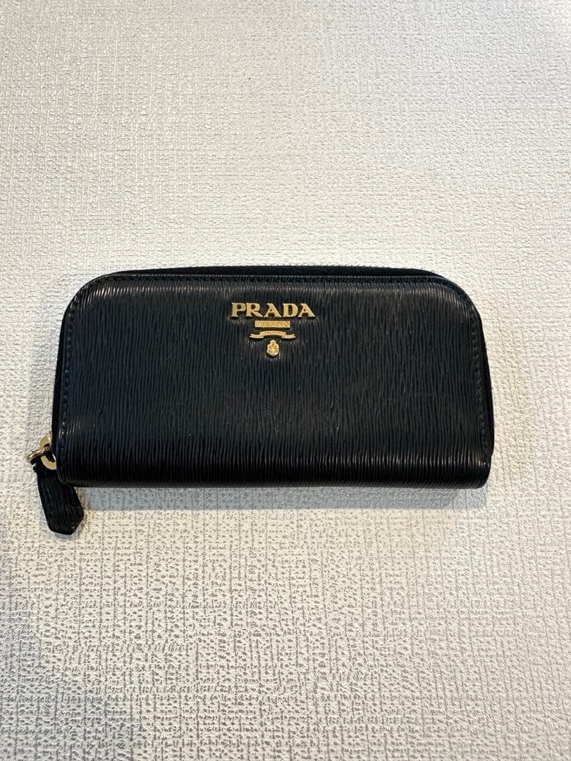 Tom様専用【送料込み】PRADAキーケース6連 アウトレット セー