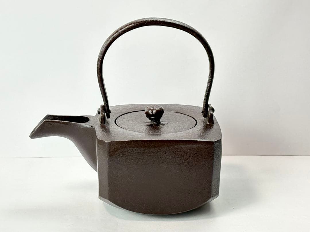 人間国宝 【高橋敬典】 造 四方銚子 替え染付蓋 鉄製 共箱共布栞