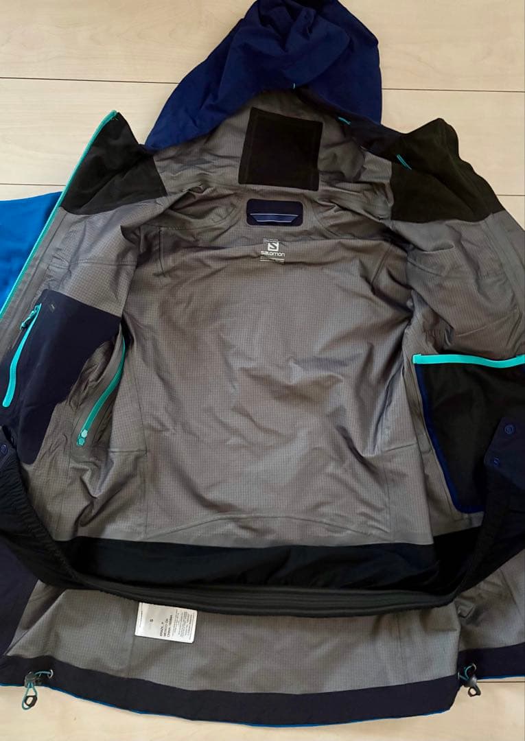 新品SALOMONスキーウェア上下