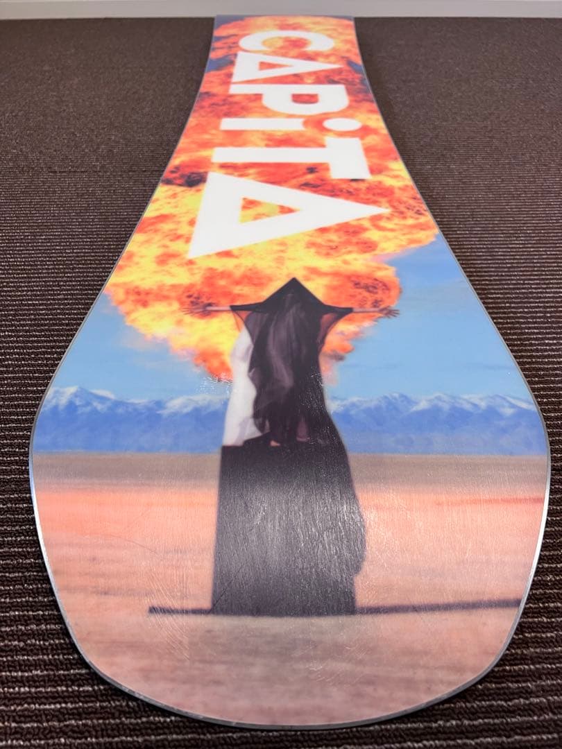 スノーボード CAPiTA D.O.A