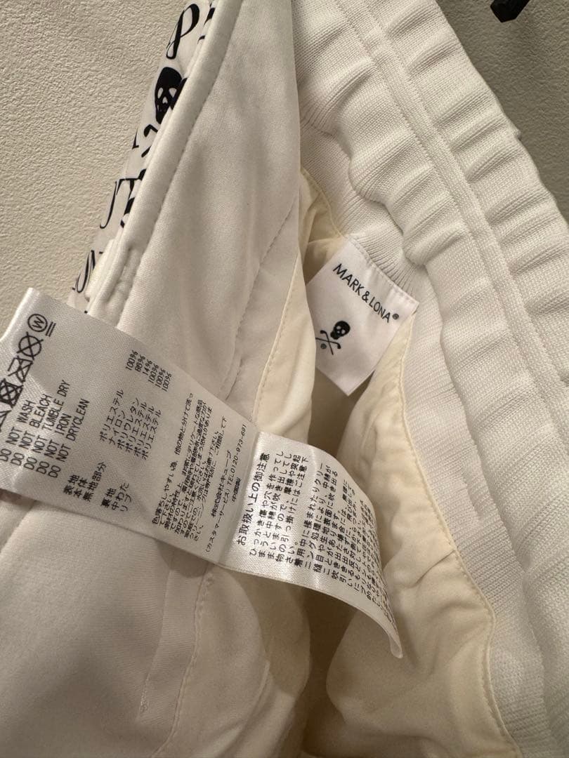 極美品 MARK & LONA マーク&ロナ レキシントン ハイブリッドスカート