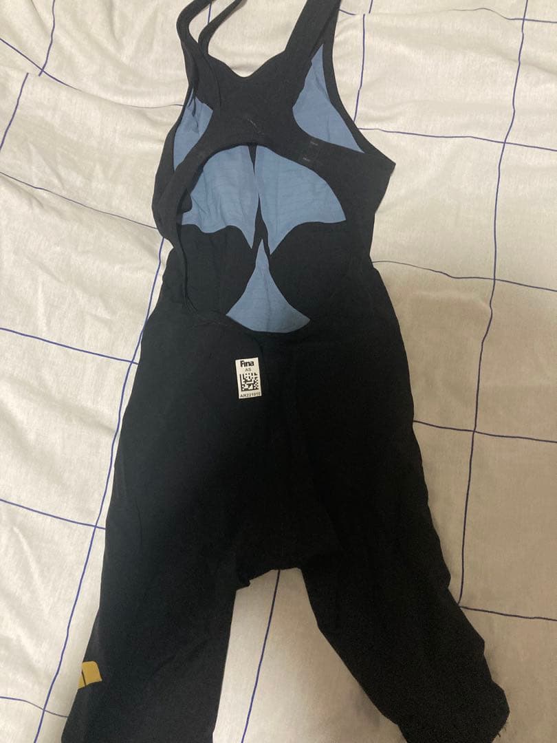 アリーナ POWERSKIN CARBONAIR2 Sサイズ