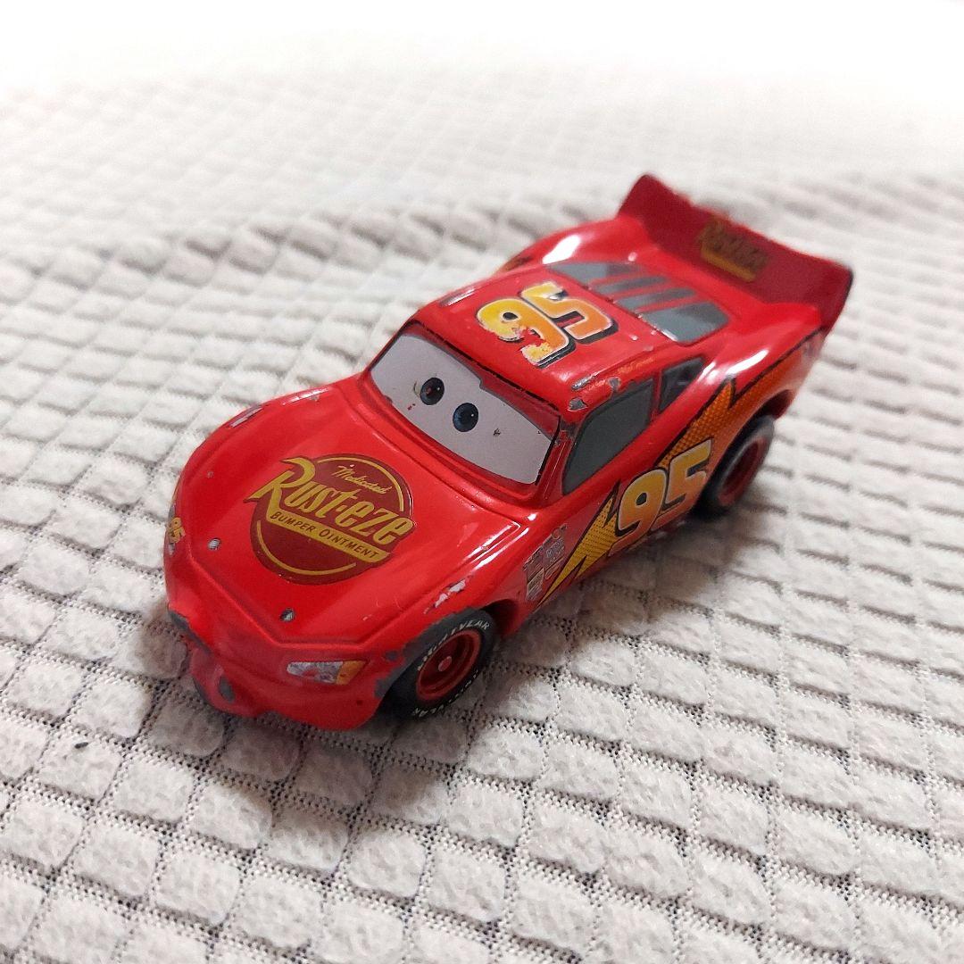 廃盤】カーズ トミカ ライトニング・マックィーン ジャンプタイプ