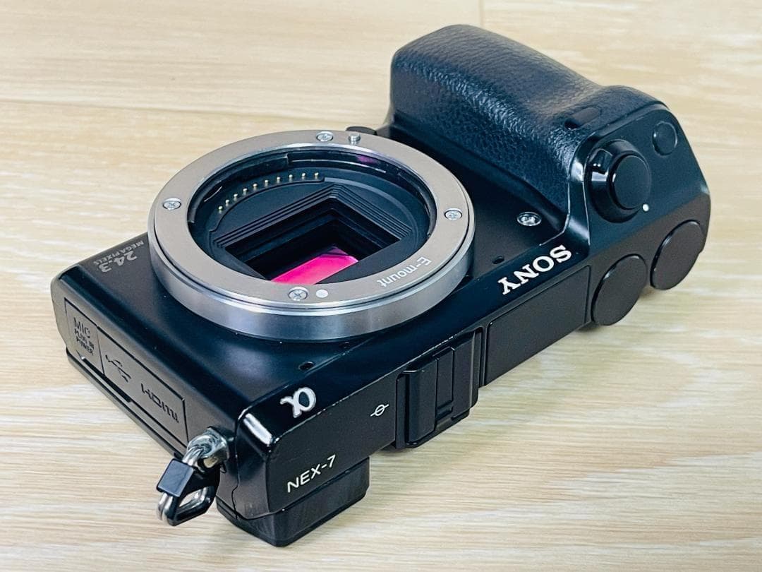 ソニー SONY α NEX-7 ボディ ブラック 完動品 ミラーレス一眼カメラ