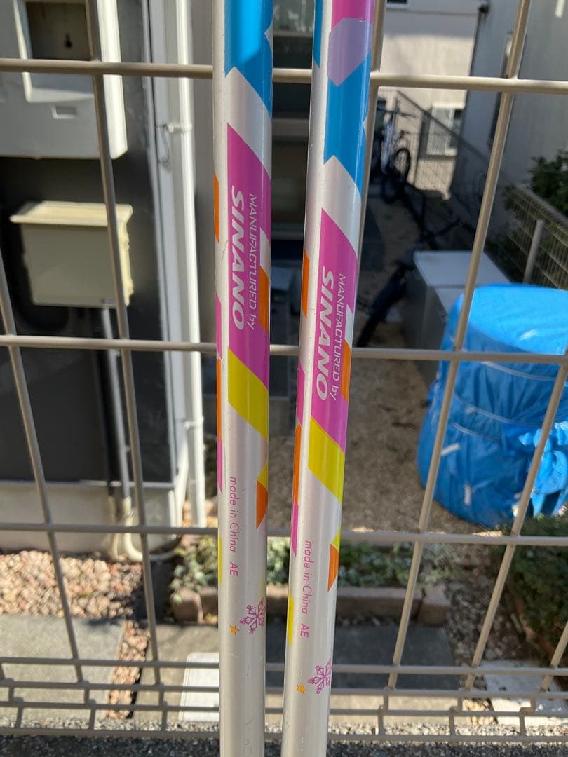 女の子向け スキー板130cm＋ストックセットPure Conficient - メルカリ