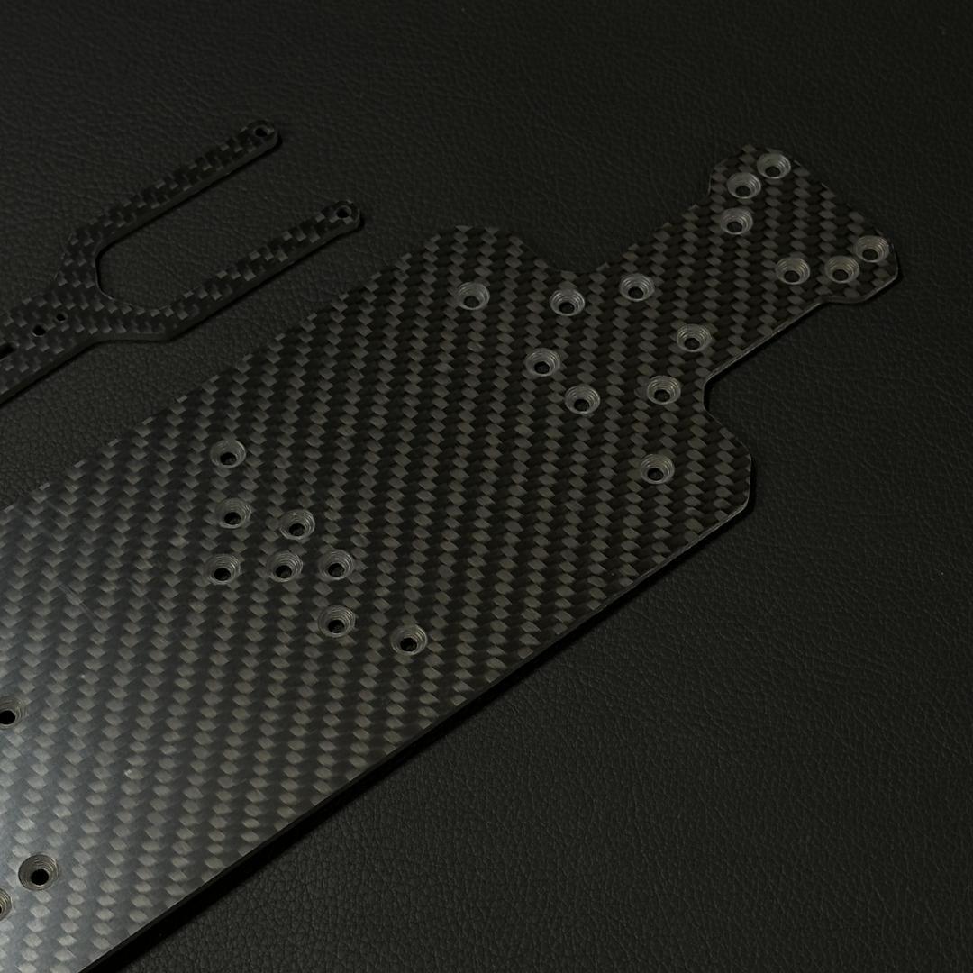 特注品 ヨコモ RD2.0 カーボンシャーシ 2.0mm + アッパ m1518