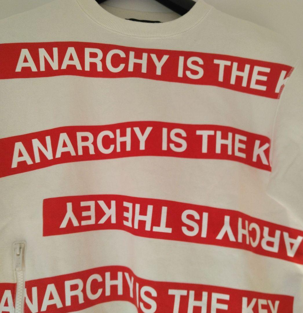 UNDERCOVERトレーナー