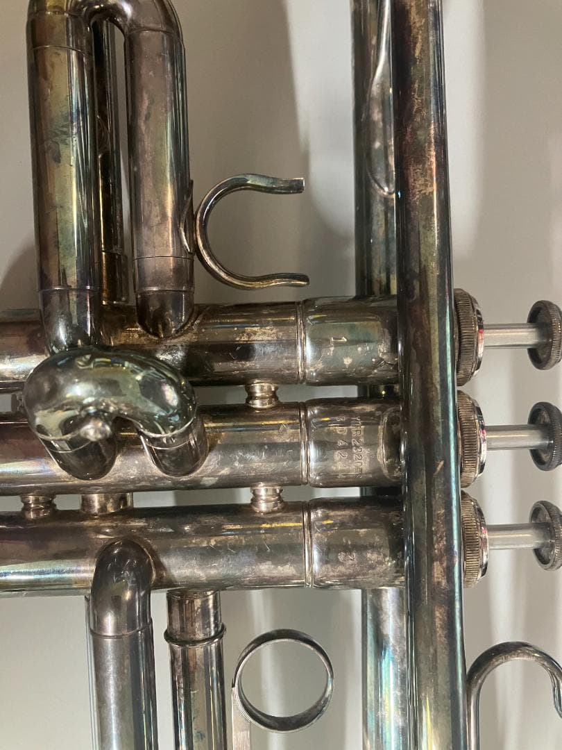 ヤマハ YAMAHA YTR-2320S シルバーラッカー トランペット 管楽器