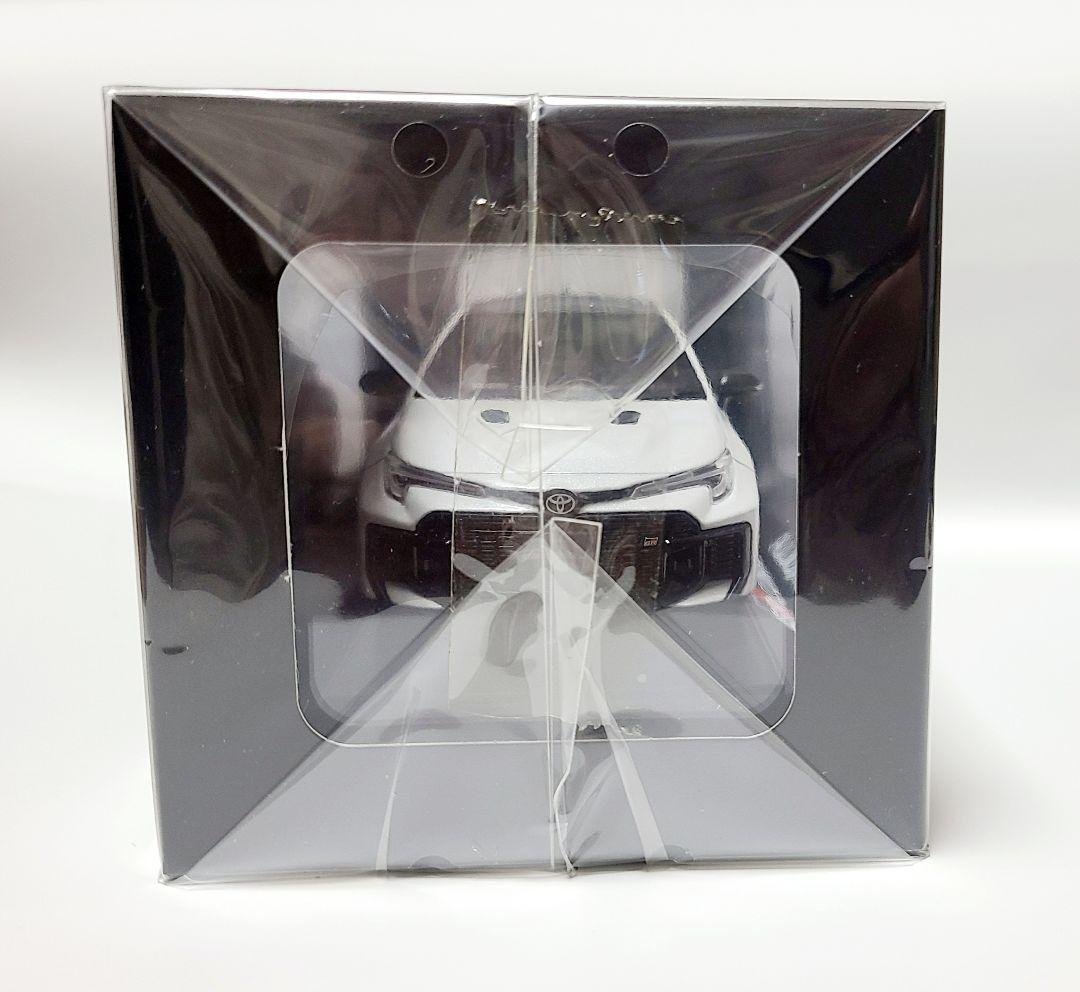 トヨタ GRカローラ カラーサンプル