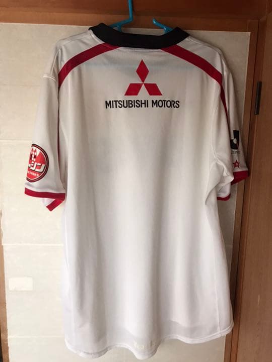 アザラシ様サッカーJリーグ浦和レッドダイアモンズユニフォーム　トレーニングウェア