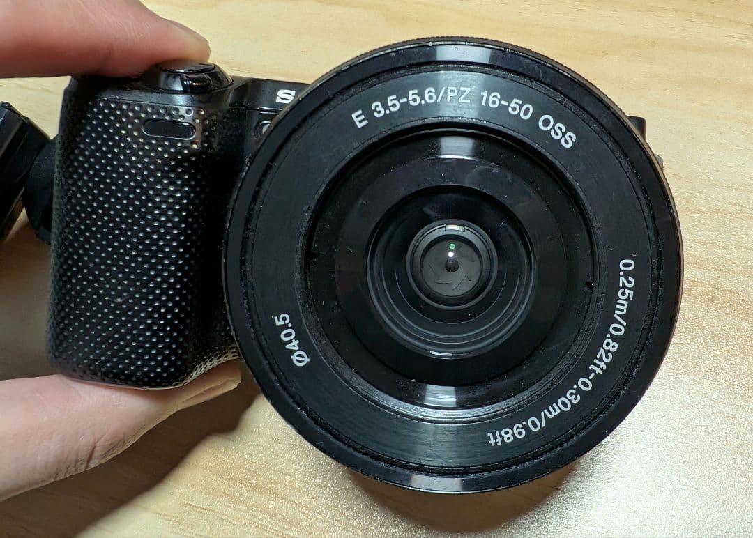 美品SONY ミラーレス一眼カメラ NEX-5R稼働品