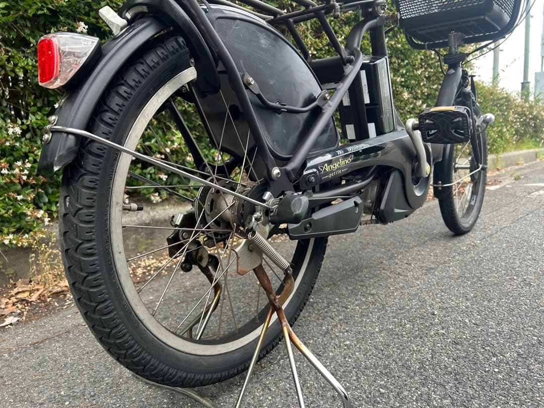 兵庫県神戸市より！ブリヂストン　アンジェリーノプチ20×2.125　スペアＢ付属