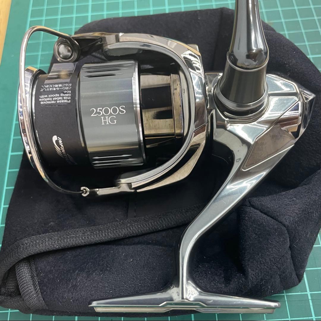 極美品！シマノ 22ステラ 2500SHG スピニングリール