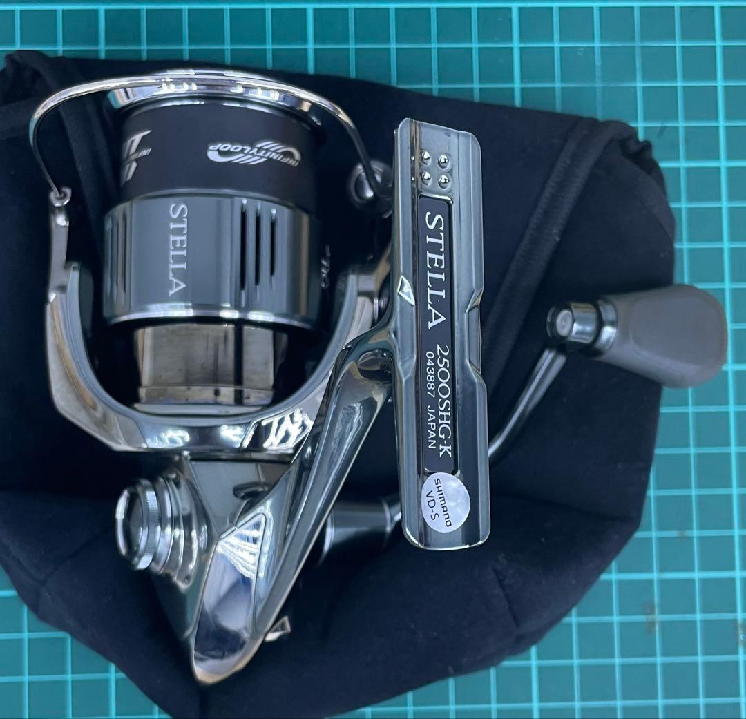 極美品！シマノ 22ステラ 2500SHG スピニングリール