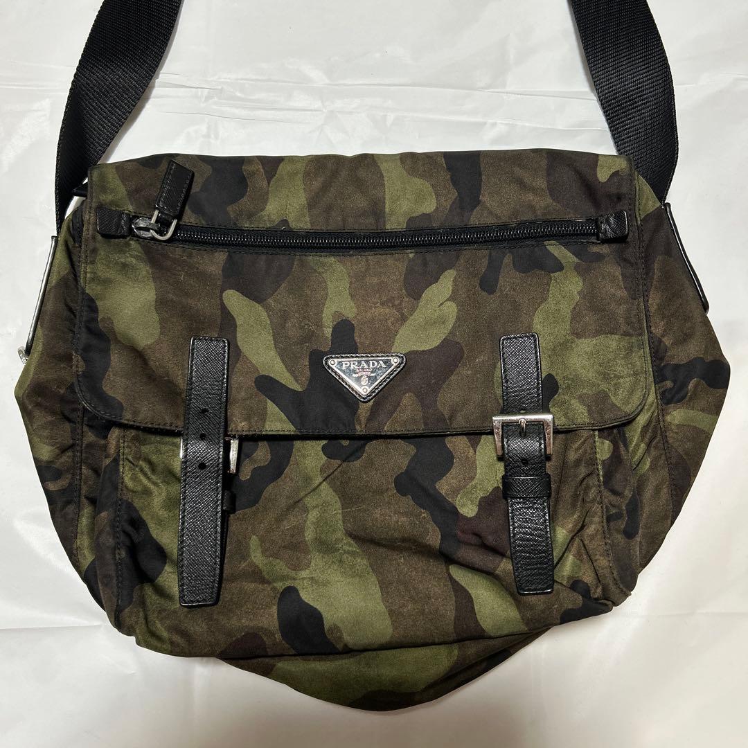 PRADA ショルダーバッグ　迷彩柄