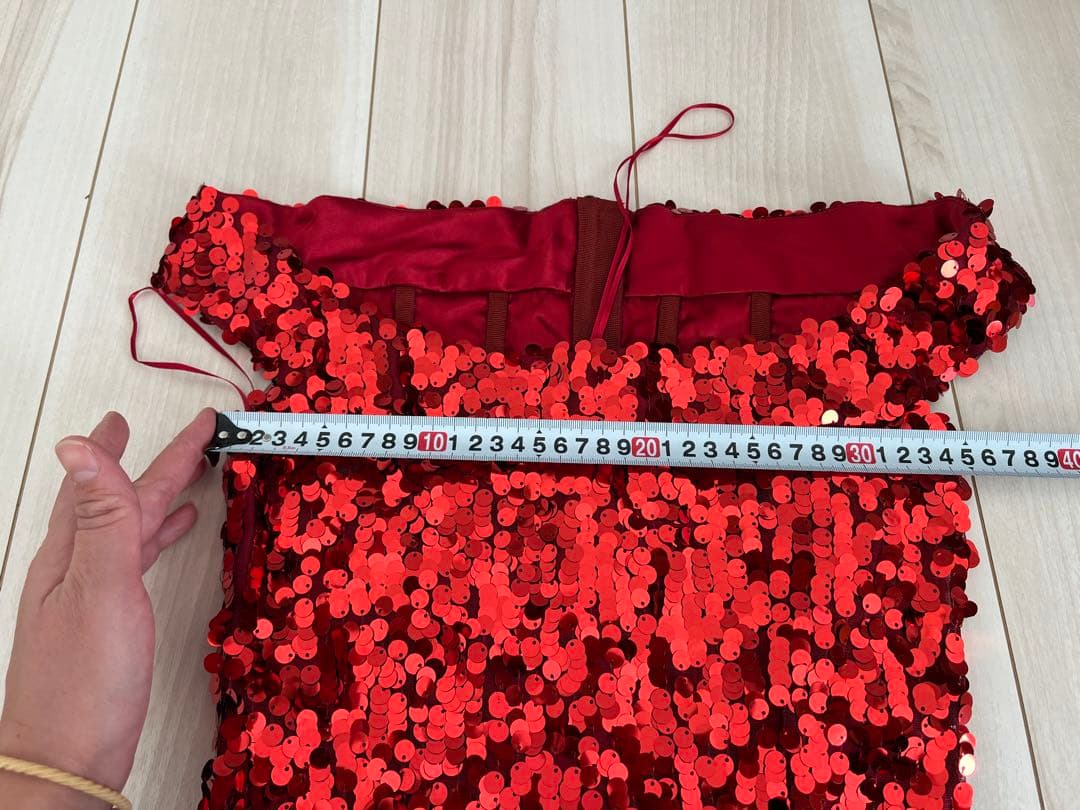 DOLCE & GABBANA レッド スパンコール