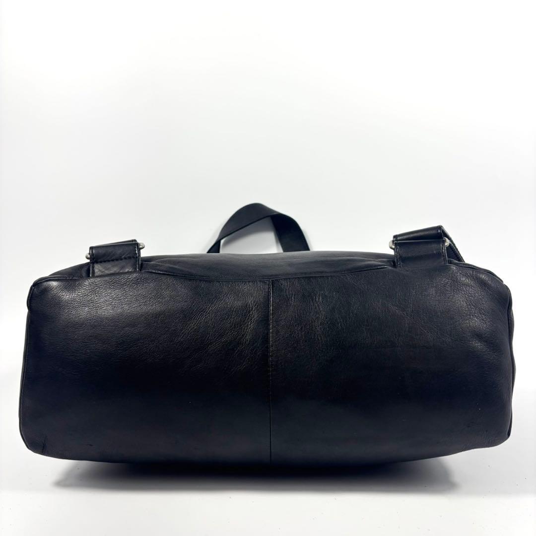 ✨美品✨カワカワ リュックサック 2WAY ショルダー ロック式金具 レザー 黒