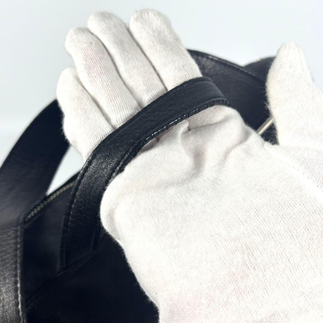 ✨美品✨カワカワ リュックサック 2WAY ショルダー ロック式金具 レザー 黒