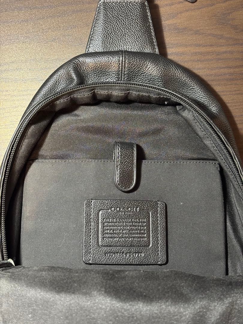 【大幅値下】コーチ メンズ ボディバッグ ブラック