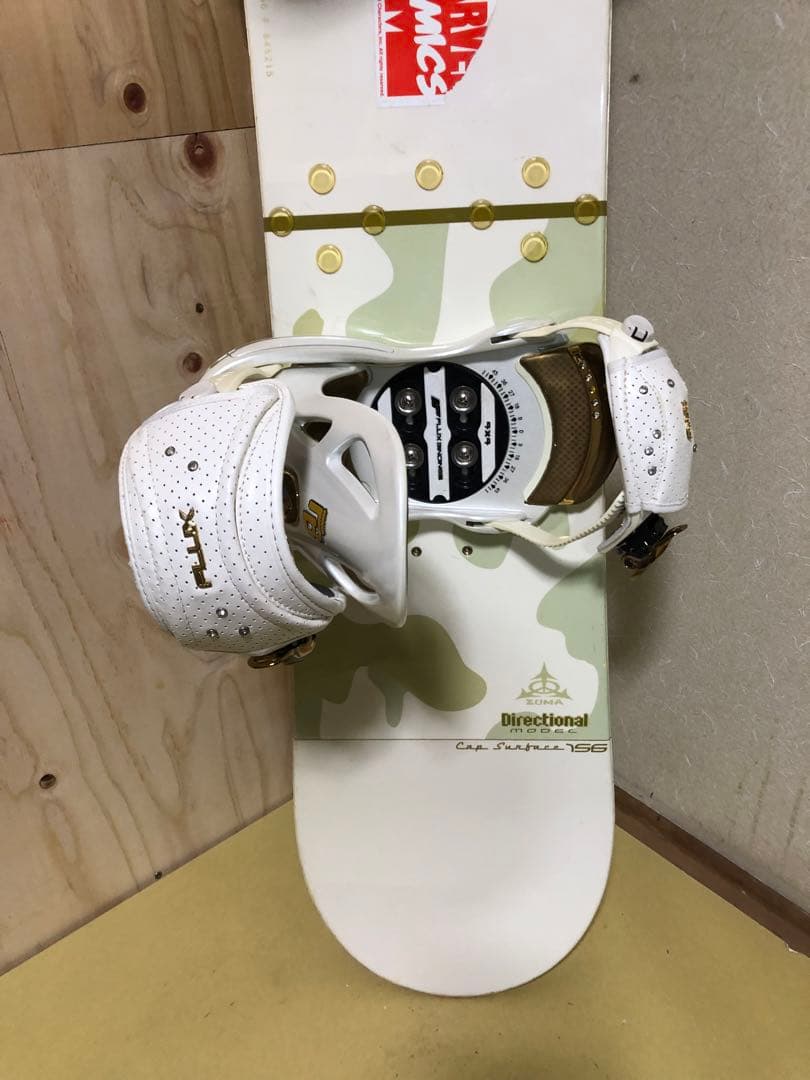 最終値引きZUMAスノーボードFLUXビンディングセット - メルカリ