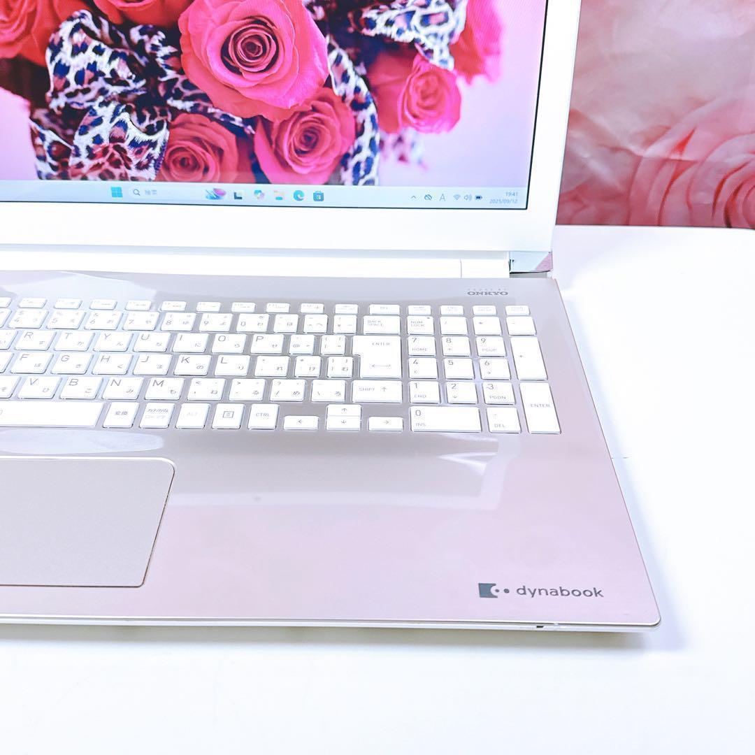 新品爆速SSD✨ノートパソコン windows11 カメラ薄型　早い者勝ち✨