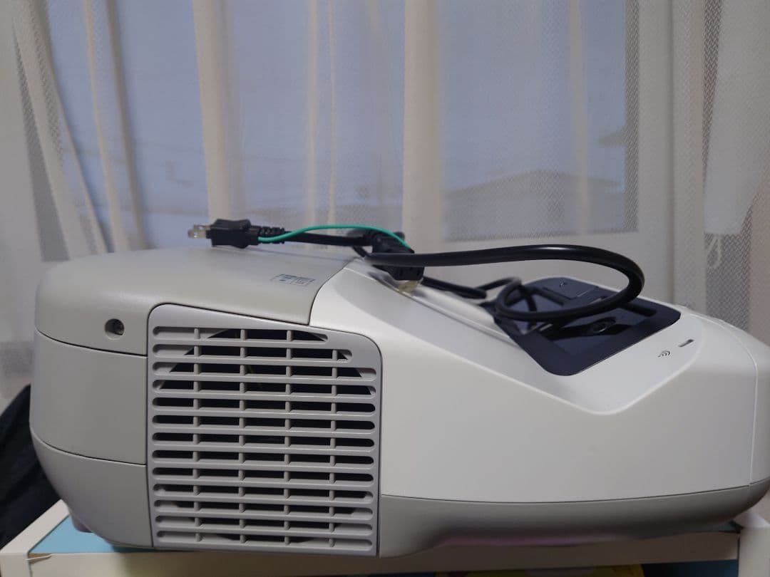 【超お得なランプ630h】Epson EB-485WT 超短焦点プロジェクター