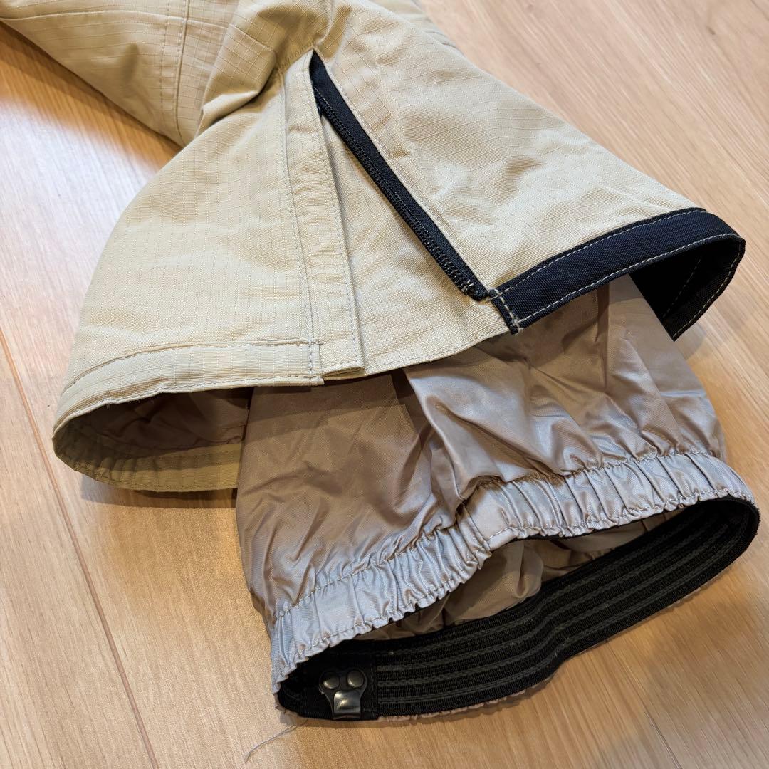 【希少】BURTON UNDEFEATED ALPHA スノボウェア 上下 M