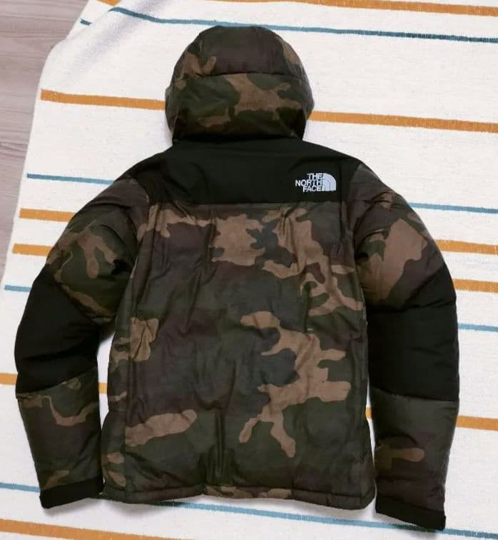 ノースフェイス　カモフラ　バルトロライトジャケット　XL
