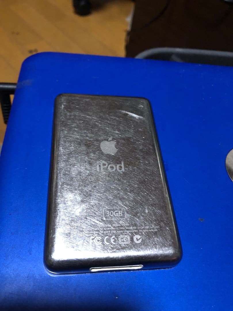 iPod Classic 第5世代SD化256GBスケルトン 電池新品