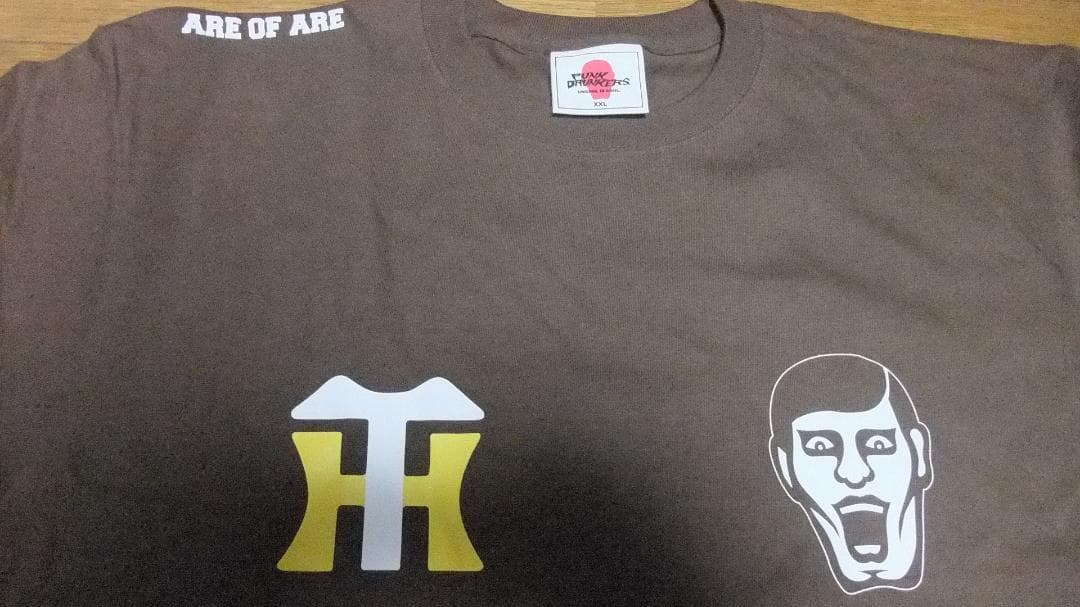 阪神タイガース 優勝 XL パンクドランカーズ 未使用 Tシャツ 虎 茶系 半袖