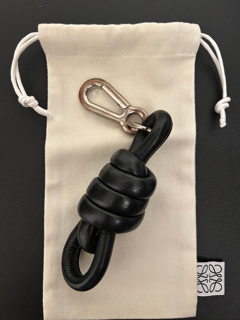 LOEWE ロエベ キーホルダー　キーチャーム