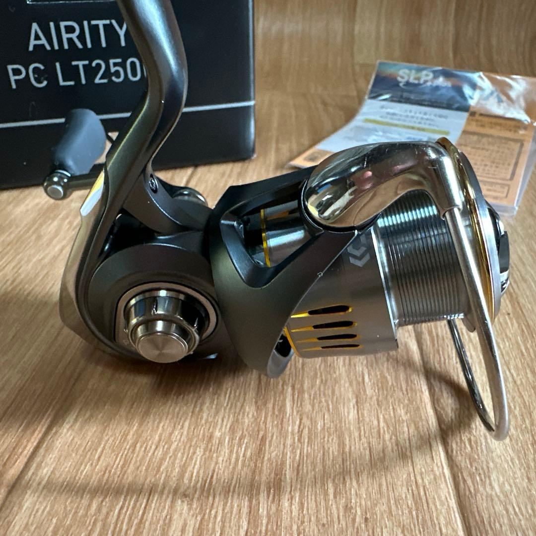 Daiwa PC-LT2500 スピニングリール