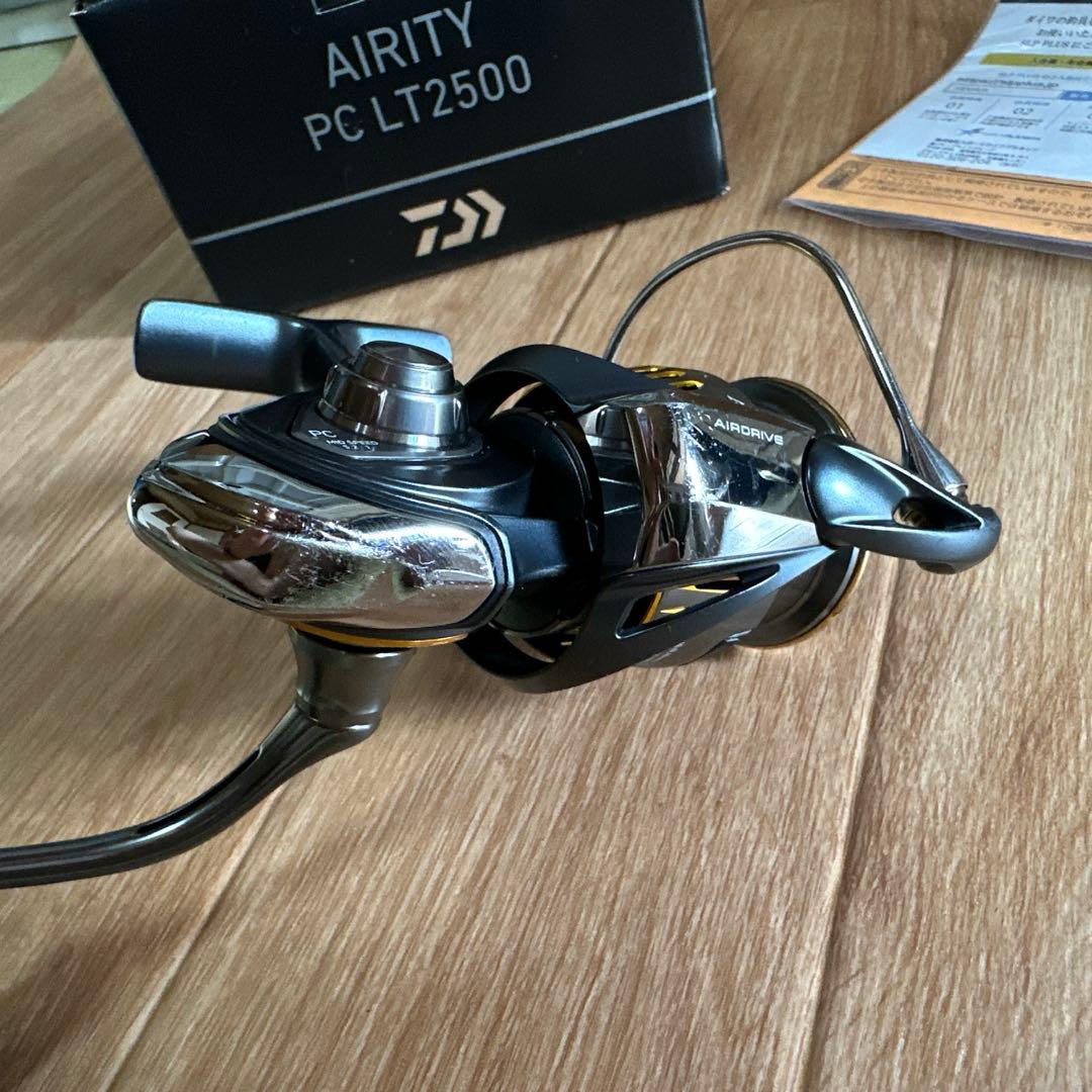 Daiwa PC-LT2500 スピニングリール