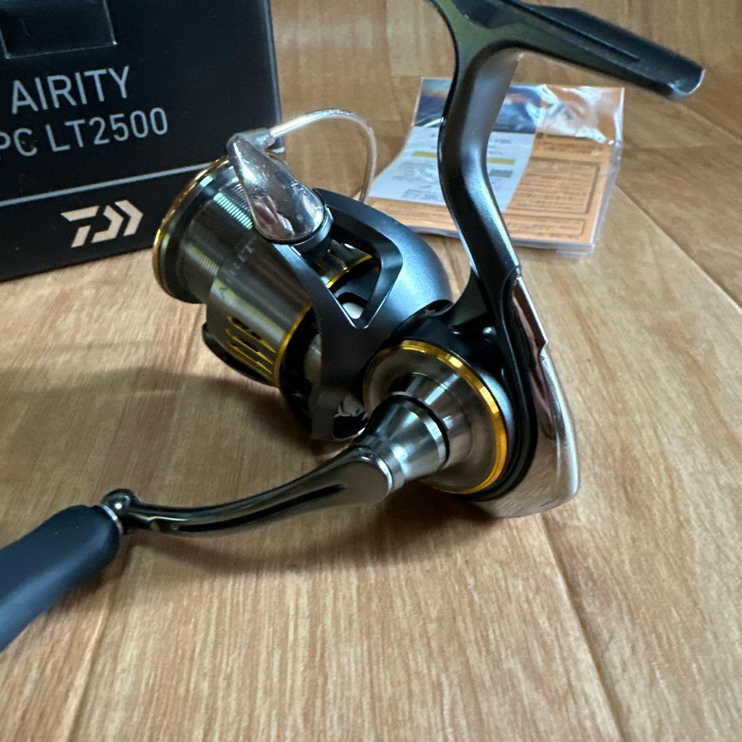 Daiwa PC-LT2500 スピニングリール