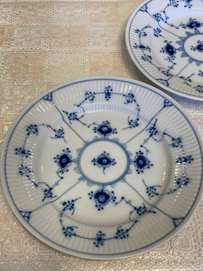 ロイヤルコペンハーゲンブルーフルーテッドケーキ皿ペア