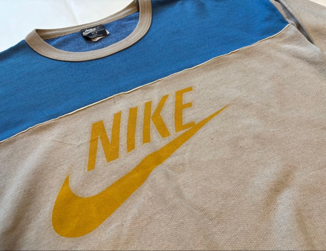 VINTAGE】イタリア製 紺タグ 80s NIKEスウェット