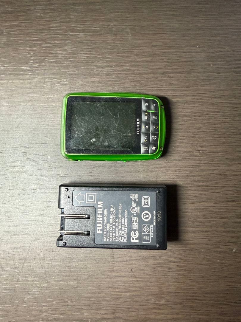 あ*様 Fujifilm WP-Z コンパクトデジタルカメラ