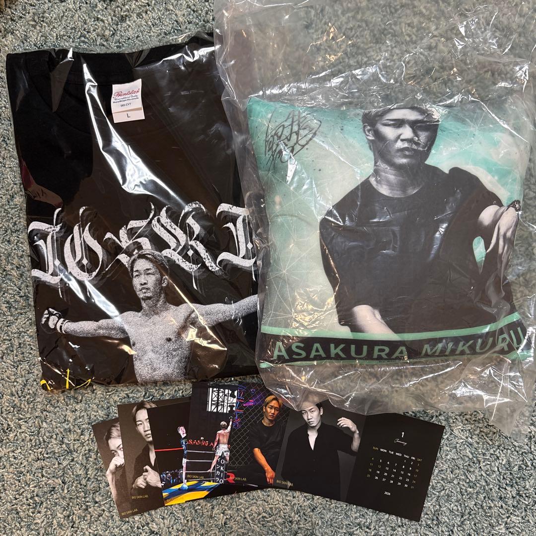 朝倉未来 応援Tシャツ、クッション、カレンダー2026 - メルカリ