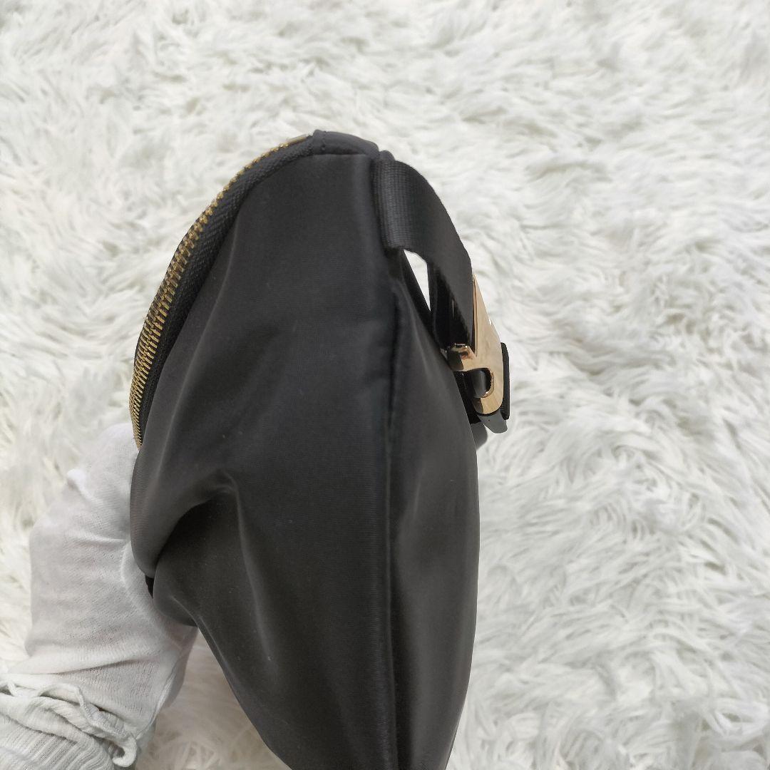 【美品】【TOCCA】撥水 RIBBON KNOT ボディバッグ ナイロン