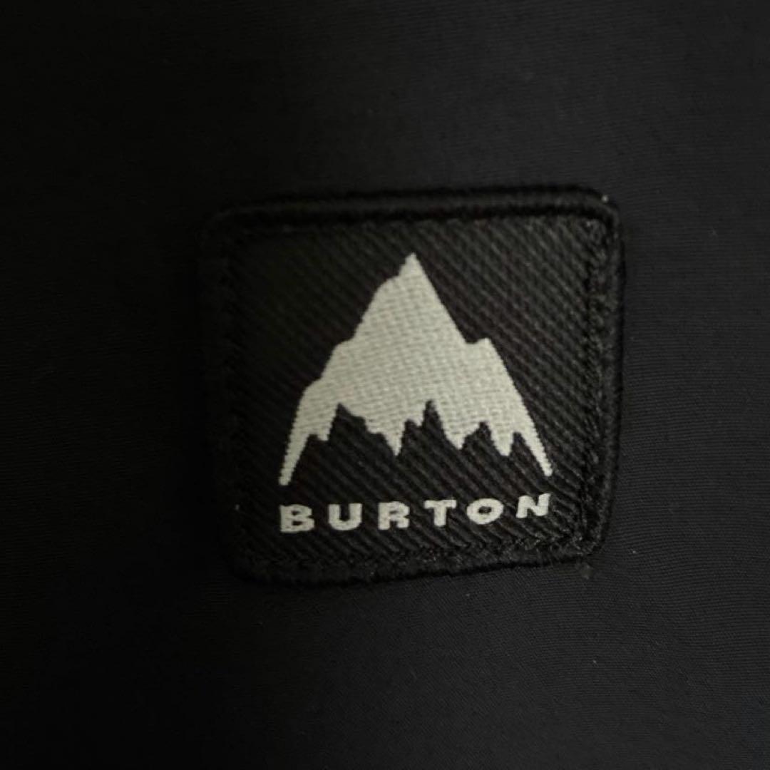 BURTON子ども用スノーボードウェア 上下セット宇宙柄黒　上S下M